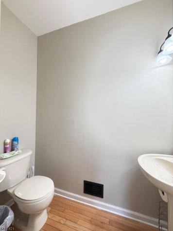 308 Stonehenge Drive Lopatcong NJ 08865