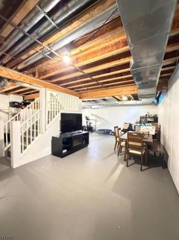 308 Stonehenge Drive Lopatcong NJ 08865