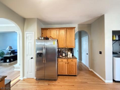 308 Stonehenge Drive Lopatcong NJ 08865