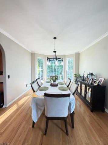 308 Stonehenge Drive Lopatcong NJ 08865