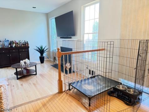 308 Stonehenge Drive Lopatcong NJ 08865