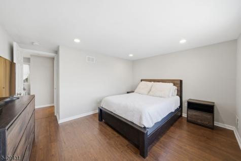51 Lakeside Drive Vernon NJ 07422