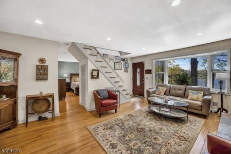 51 Lakeside Drive Vernon NJ 07422