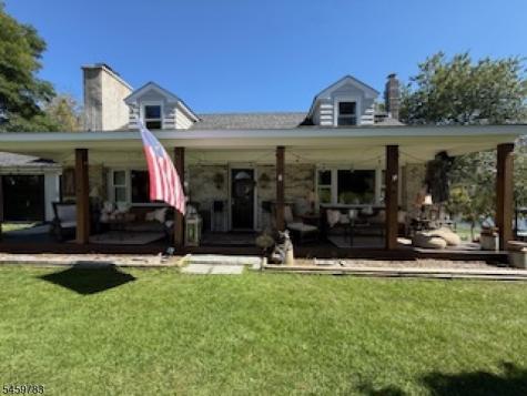 986 Fairview Lake Road Stillwater NJ 07860
