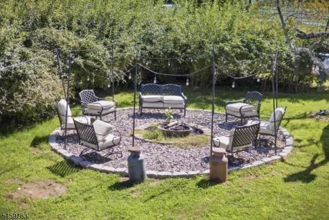 986 Fairview Lake Road Stillwater NJ 07860