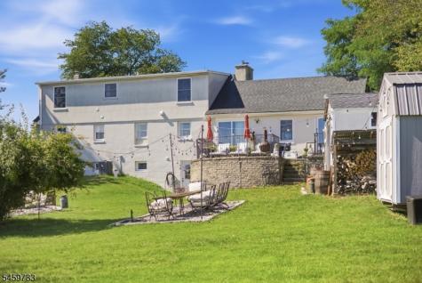 986 Fairview Lake Road Stillwater NJ 07860