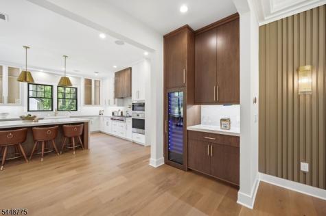 2 Barchester Way Westfield NJ 07090