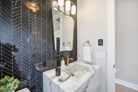 2 Barchester Way Westfield NJ 07090