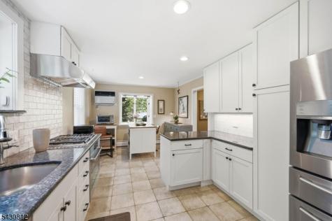 806 Ramapo Valley Road Oakland NJ 07436