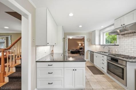 806 Ramapo Valley Road Oakland NJ 07436
