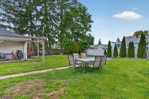 515 Lynda Road Lopatcong NJ 08865