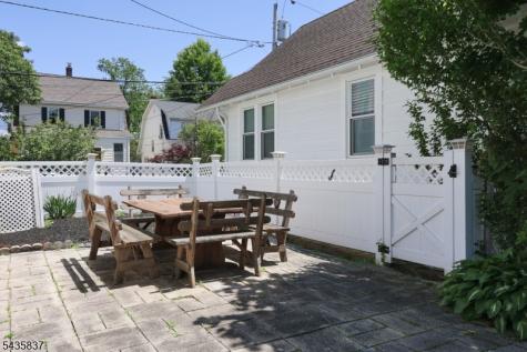 17 Wellesley Street Maplewood NJ 07040