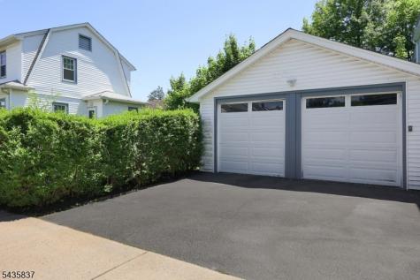 17 Wellesley Street Maplewood NJ 07040