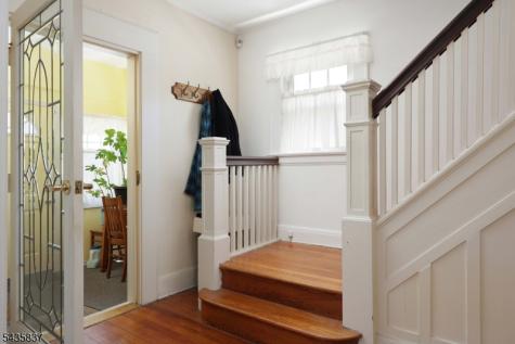 17 Wellesley Street Maplewood NJ 07040