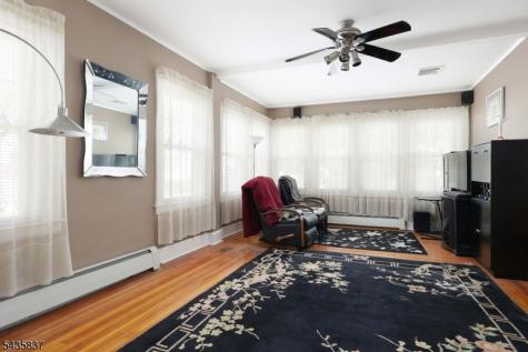 17 Wellesley Street Maplewood NJ 07040