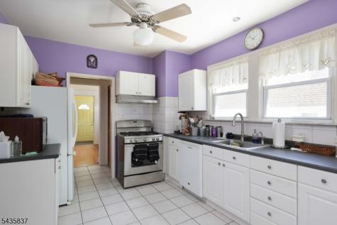 17 Wellesley Street Maplewood NJ 07040