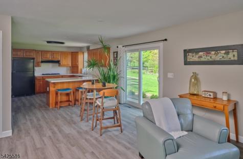 18 Linvale Road East Amwell NJ 08551