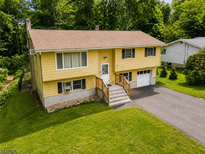 9 Stoney Brook Lane Jefferson NJ 07438
