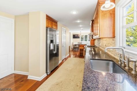 54 Knollwood Avenue Madison NJ 07940