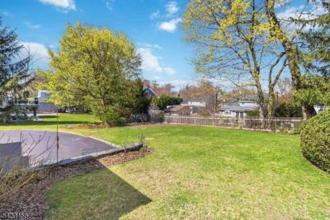 54 Knollwood Avenue Madison NJ 07940