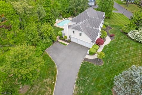 3 Bayview Terrace Green Brook NJ 08812