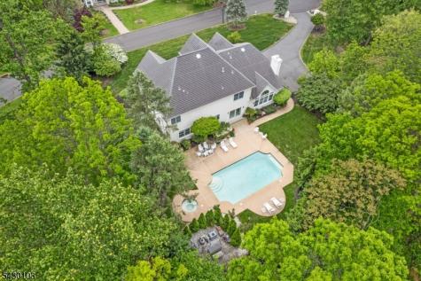3 Bayview Terrace Green Brook NJ 08812