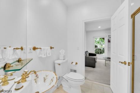 3 Bayview Terrace Green Brook NJ 08812
