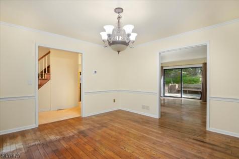 15 Burrell Road Tewksbury NJ 08833