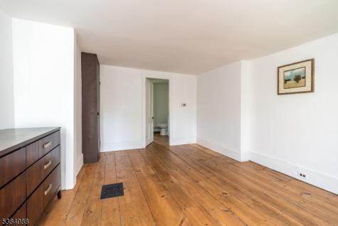 157 ROUTE519 Pohatcong NJ 08865