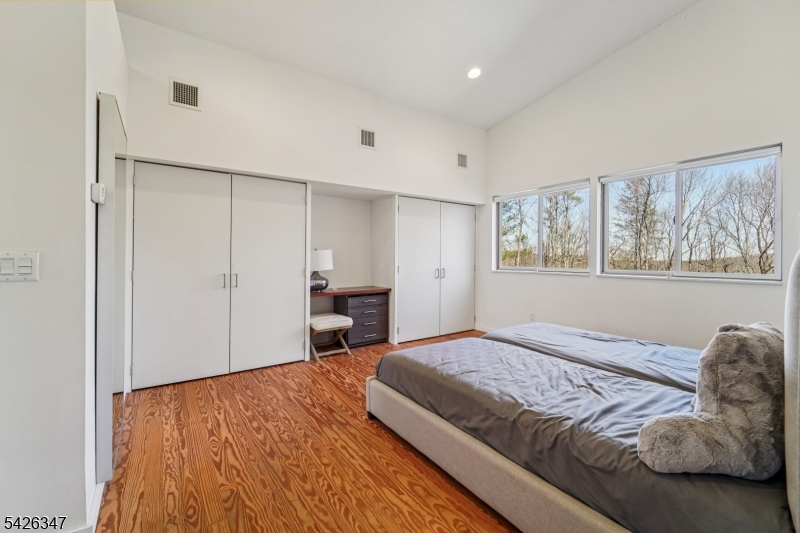 71 Sally Harden Road Wantage NJ 07461