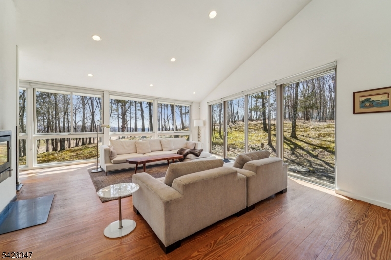 71 Sally Harden Road Wantage NJ 07461