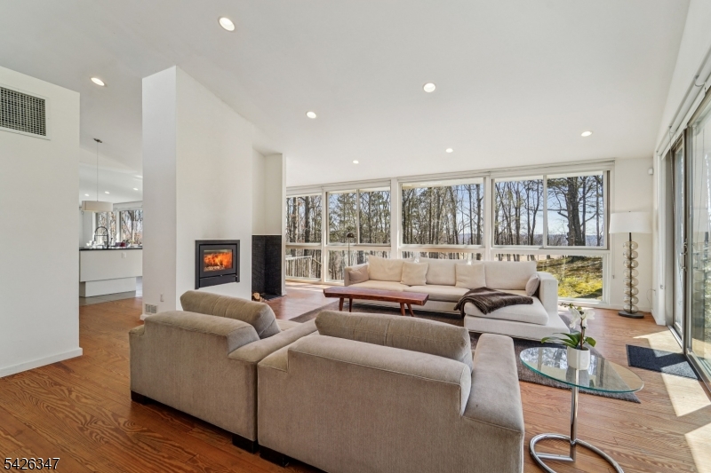 71 Sally Harden Road Wantage NJ 07461