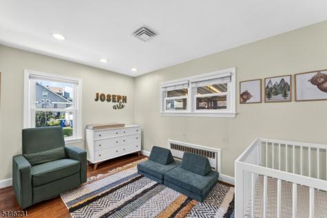 5 Gaston Avenue Raritan NJ 08869