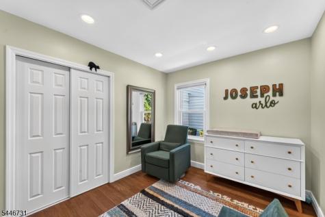 5 Gaston Avenue Raritan NJ 08869
