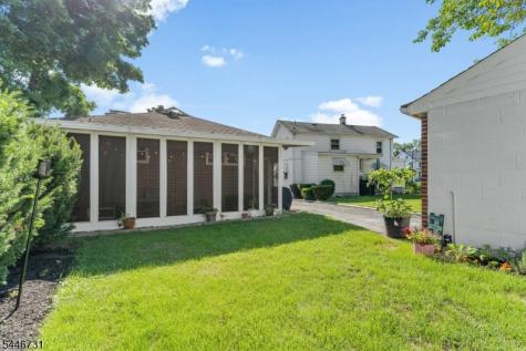 5 Gaston Avenue Raritan NJ 08869