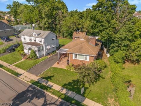 5 Gaston Avenue Raritan NJ 08869