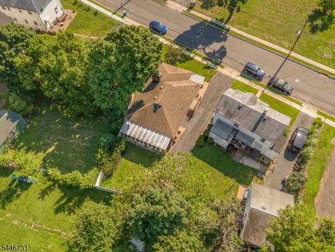 5 Gaston Avenue Raritan NJ 08869