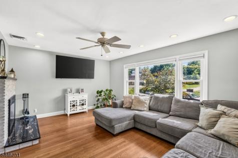 5 Gaston Avenue Raritan NJ 08869
