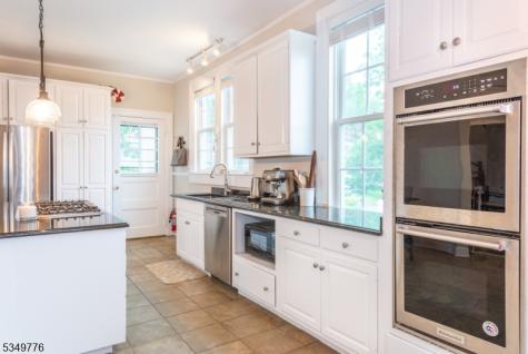 29 Stevens Street Bernardsville NJ 07924