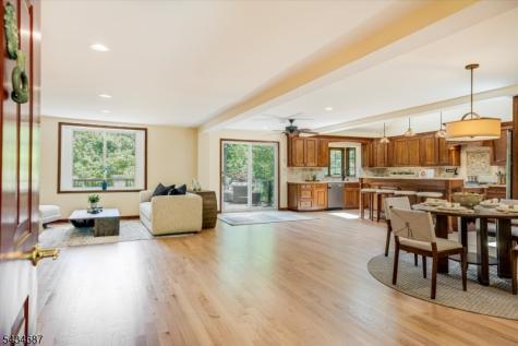 48 Rainbow Trail Mountain Lakes NJ 07046