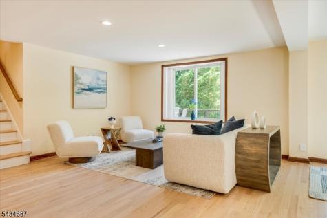 48 Rainbow Trail Mountain Lakes NJ 07046