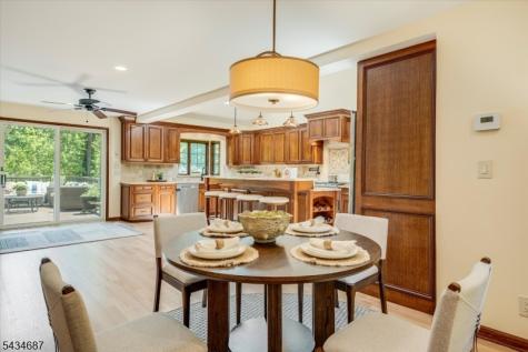 48 Rainbow Trail Mountain Lakes NJ 07046