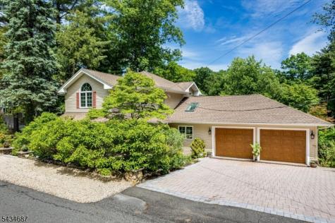 48 Rainbow Trail Mountain Lakes NJ 07046