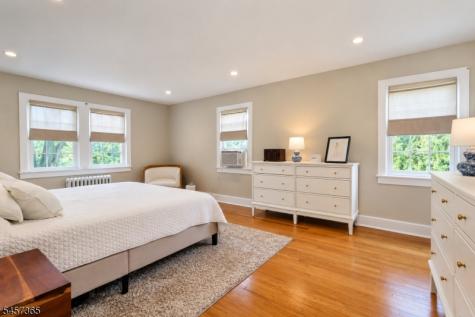 8 S Oak Court Madison NJ 07940
