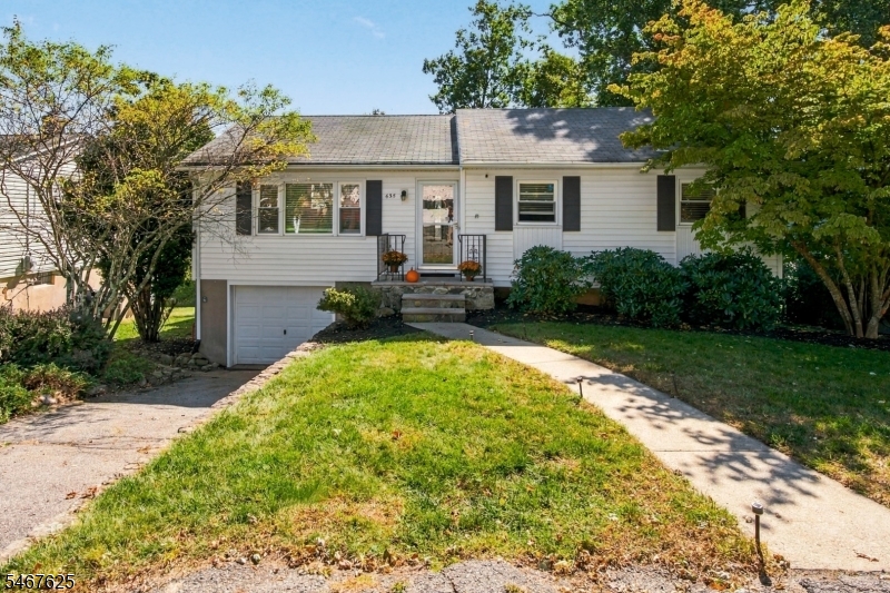 635 Bensel Drive Mount Arlington NJ 07850