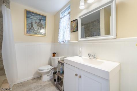 147 Greenwood Avenue East Orange NJ 07017