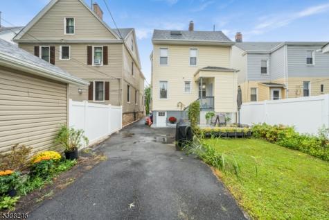 147 Greenwood Avenue East Orange NJ 07017