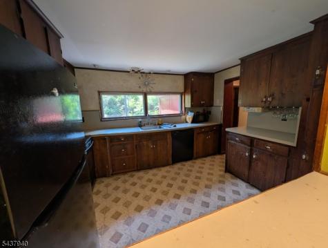 1 Poplar Grove Terrace West Milford NJ 07480