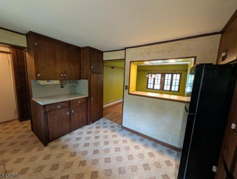 1 Poplar Grove Terrace West Milford NJ 07480