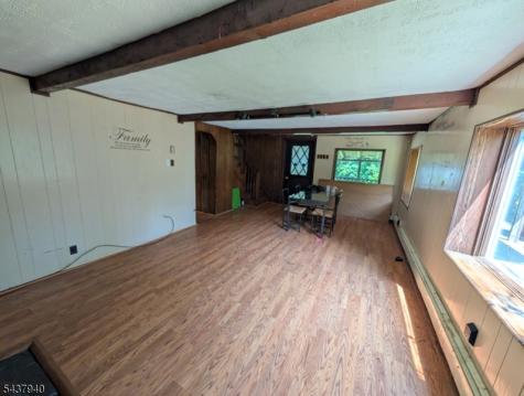 1 Poplar Grove Terrace West Milford NJ 07480